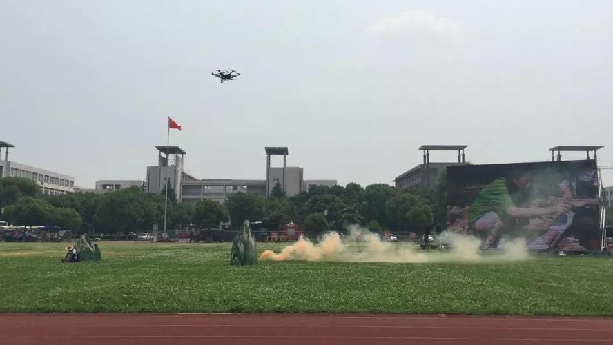实力诠释天网恢恢浙江警方展开首次警用无人驾驶航空器实战演练